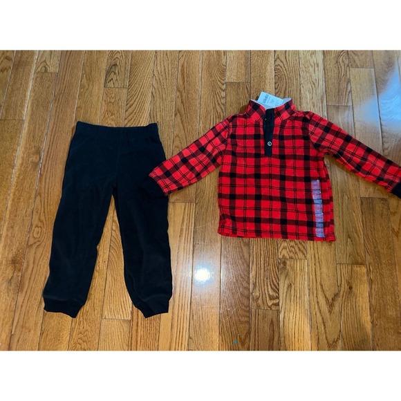 Brand new Boys or Girls  just one you Carters red & black plaid  outfit fleece - Picture 1 of 8